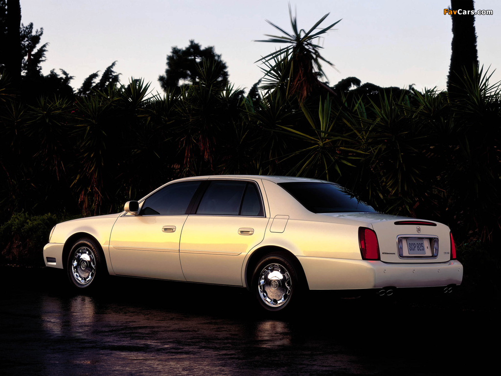 Cadillac DeVille DHS 2000–05 images (1024 x 768)