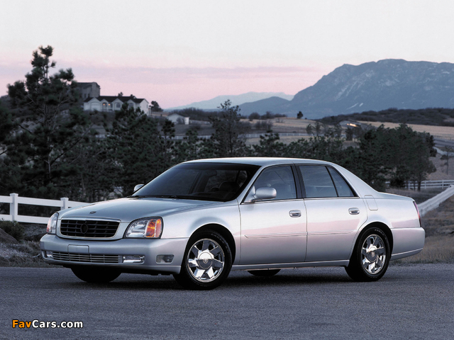 Cadillac DeVille DTS 2000–05 wallpapers (640 x 480)
