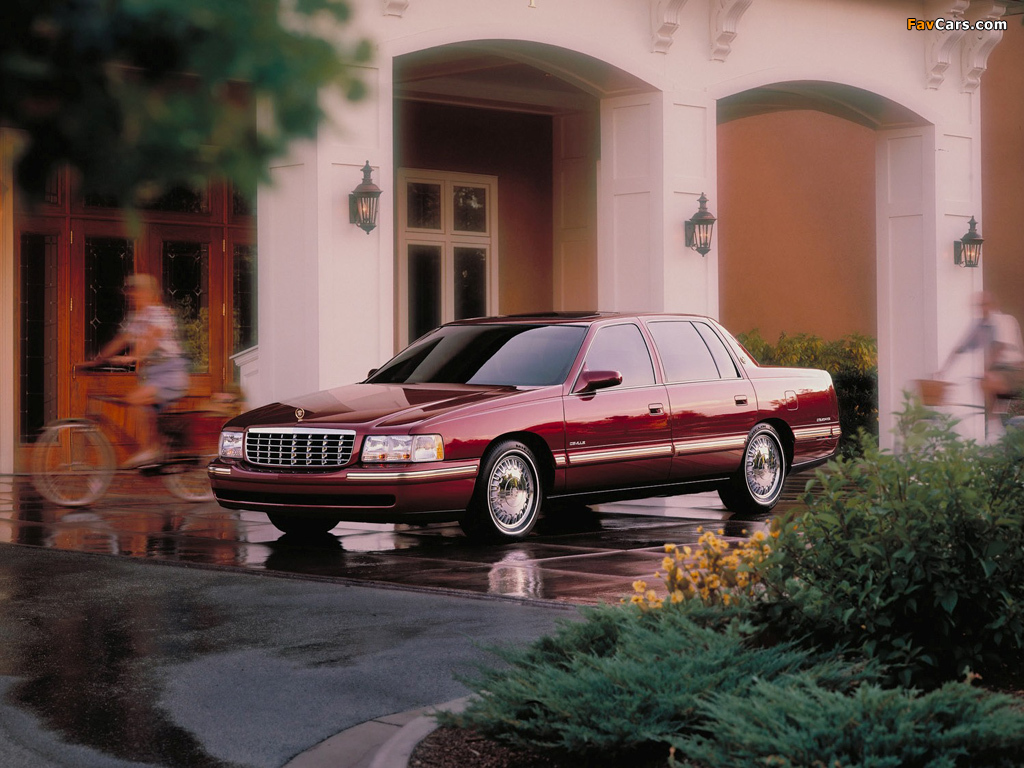 Images of Cadillac DeVille dElegance 1997–99 (1024 x 768)