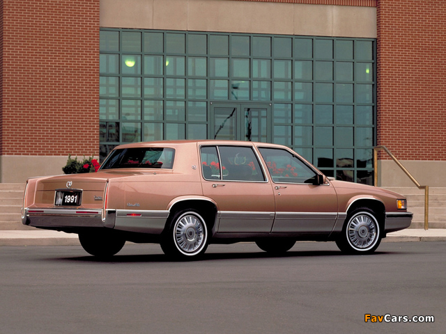 Images of Cadillac Sedan de Ville 1989–93 (640 x 480)