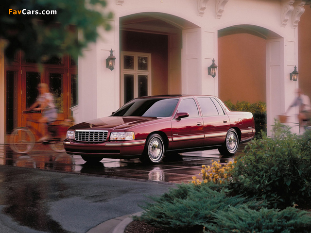 Images of Cadillac DeVille dElegance 1997–99 (640 x 480)