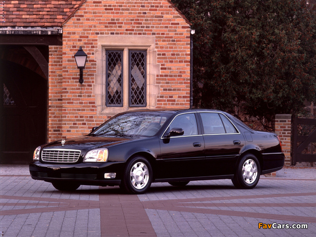 Images of Cadillac DeVille 2000–05 (640 x 480)