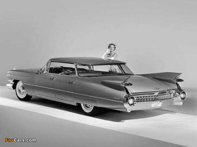 Photos of Cadillac DeVille 4-window Sedan (6339B) 1959 (640 x 480)