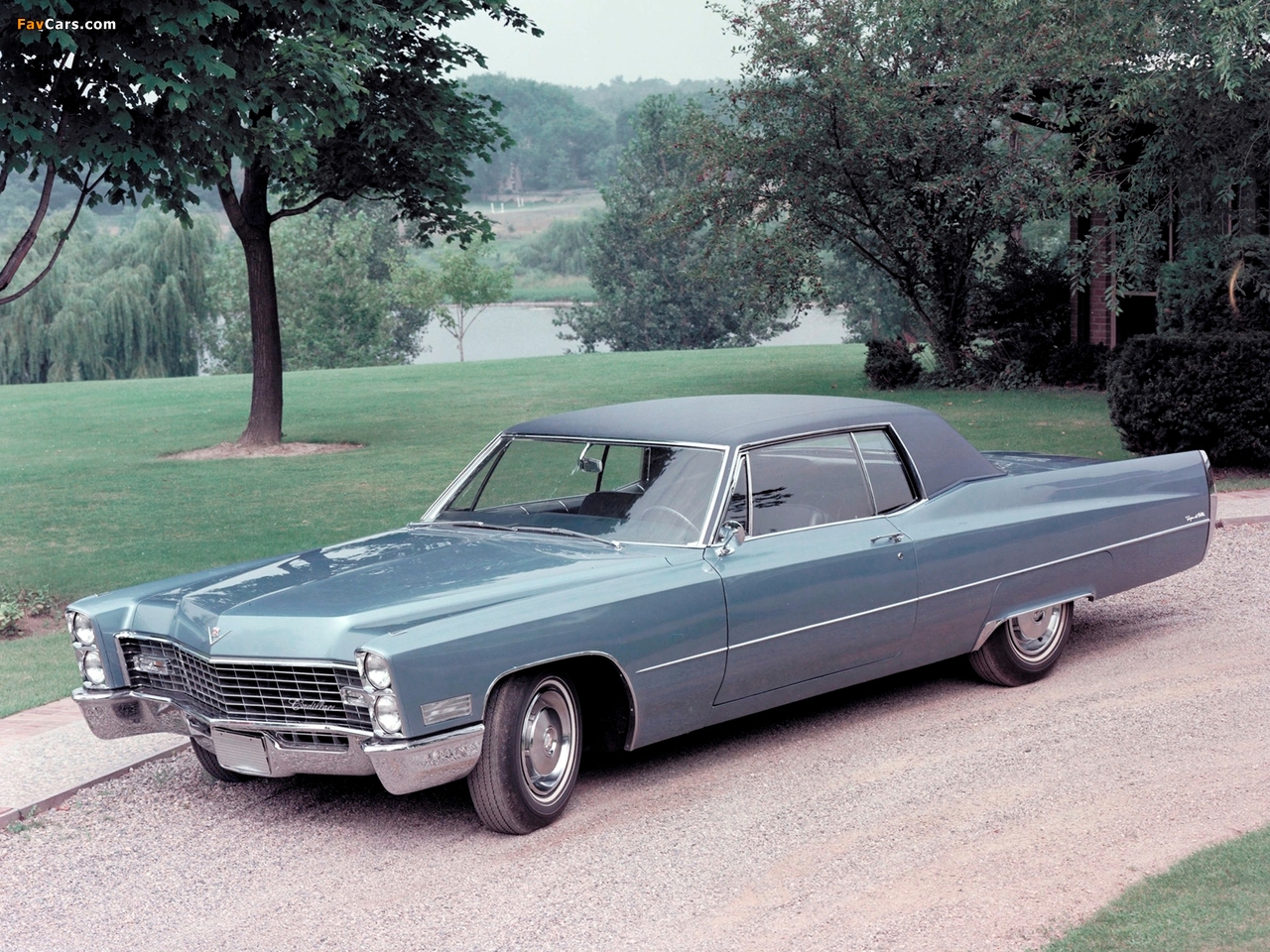 Photos of Cadillac Coupe DeVille (68347-J) 1967 (1280 x 960)