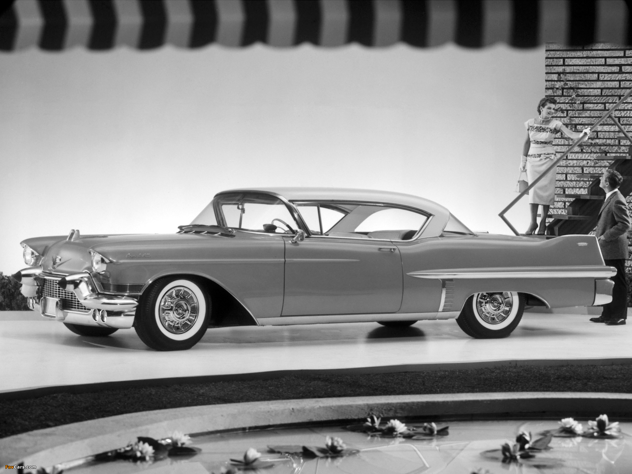 Pictures of Cadillac Sixty-Two Coupe de Ville (6237DX) 1957 (2048 x 1536)