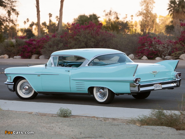 Pictures of Cadillac Sixty-Two Coupe de Ville 1958 (640 x 480)