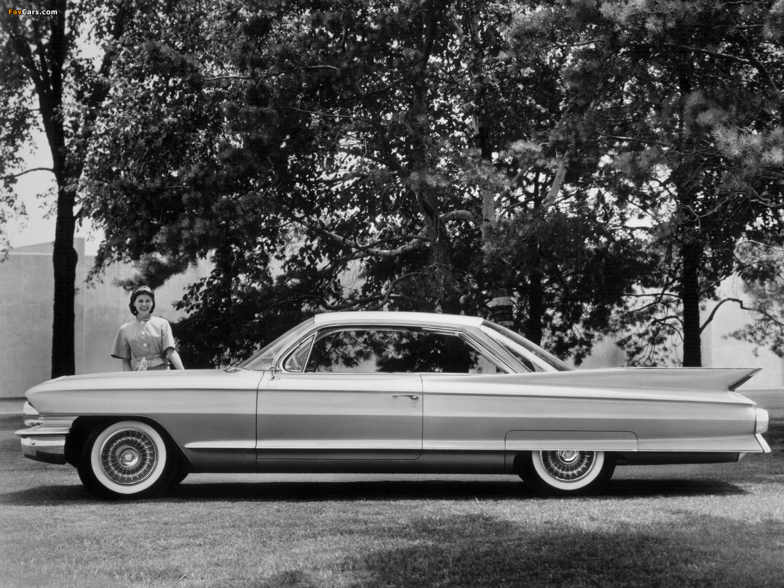 Pictures of Cadillac Coupe de Ville (6337J) 1961 (1600 x 1200)