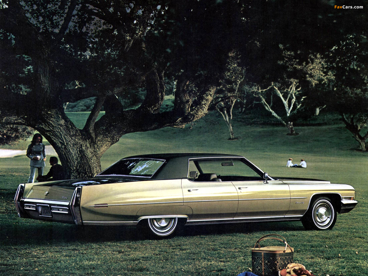 Pictures of Cadillac Sedan de Ville 1971 (1280 x 960)