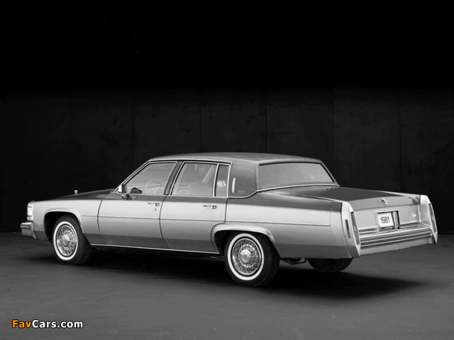 Pictures of Cadillac Sedan de Ville 1980–84 (640 x 480)
