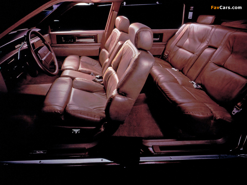 Pictures of Cadillac Sedan de Ville 1989–93 (800 x 600)
