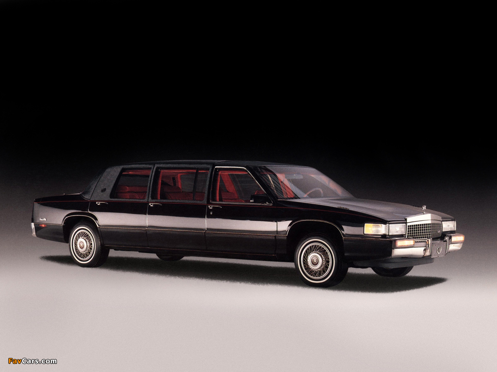 Pictures of Sayers & Scovill Cadillac DeVille Professional Limousine 1992 (1024 x 768)