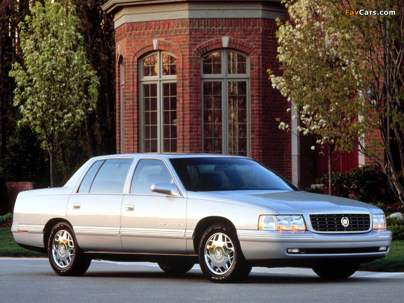 Pictures of Cadillac DeVille Concours 1997–99 (800 x 600)