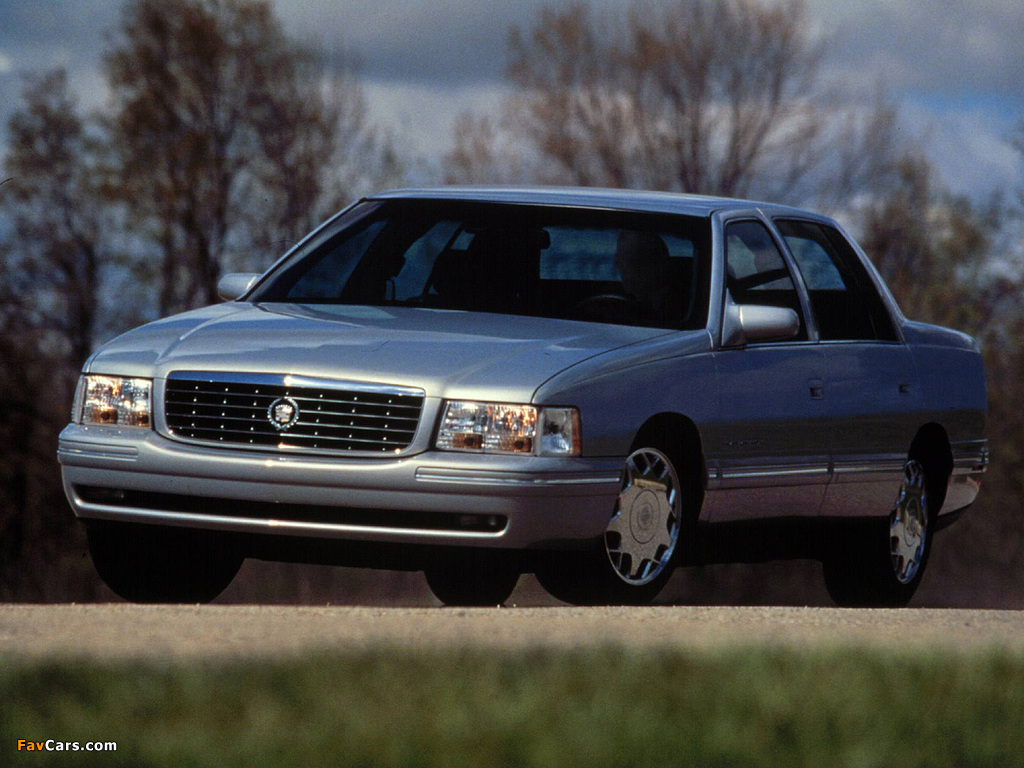 Pictures of Cadillac DeVille Concours 1997–99 (1024 x 768)