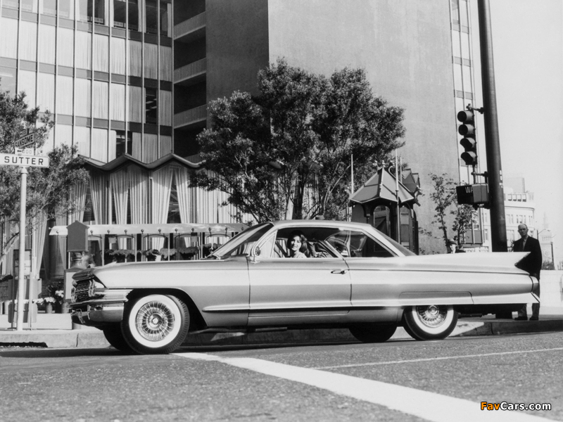 Cadillac Coupe de Ville (6337J) 1961 wallpapers (800 x 600)