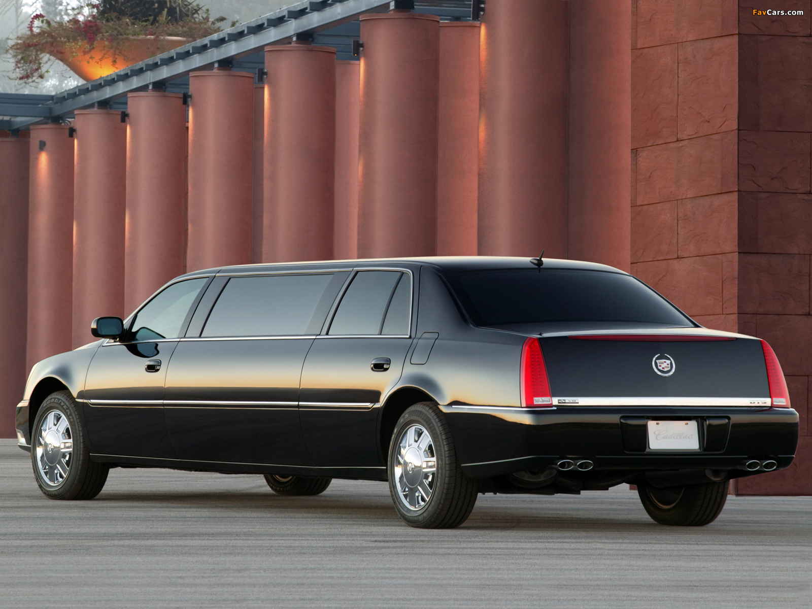 Images of Cadillac DTS Limousine 2006 (1600 x 1200)