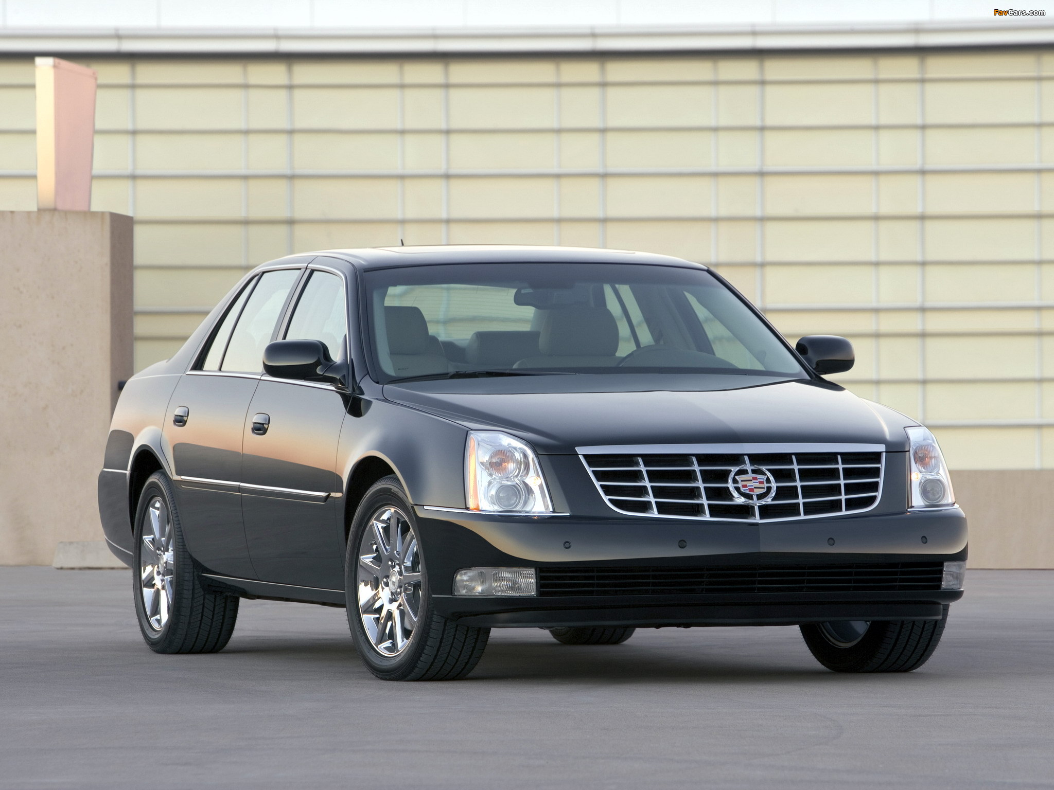 Photos of Cadillac DTS 2005–11 (2048 x 1536)
