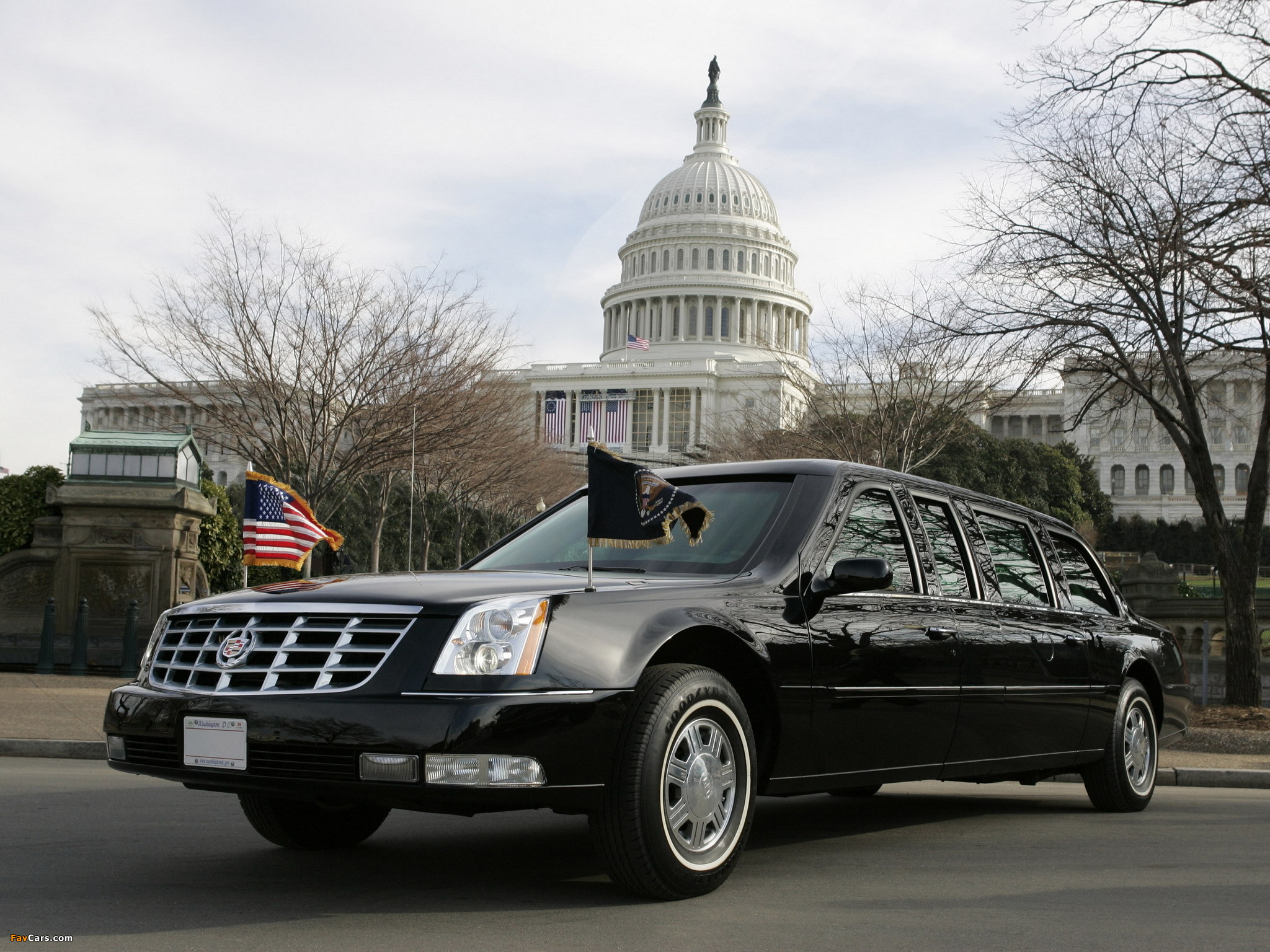 Pictures of Cadillac DTS Presidential State Car 2005 (2048 x 1536)