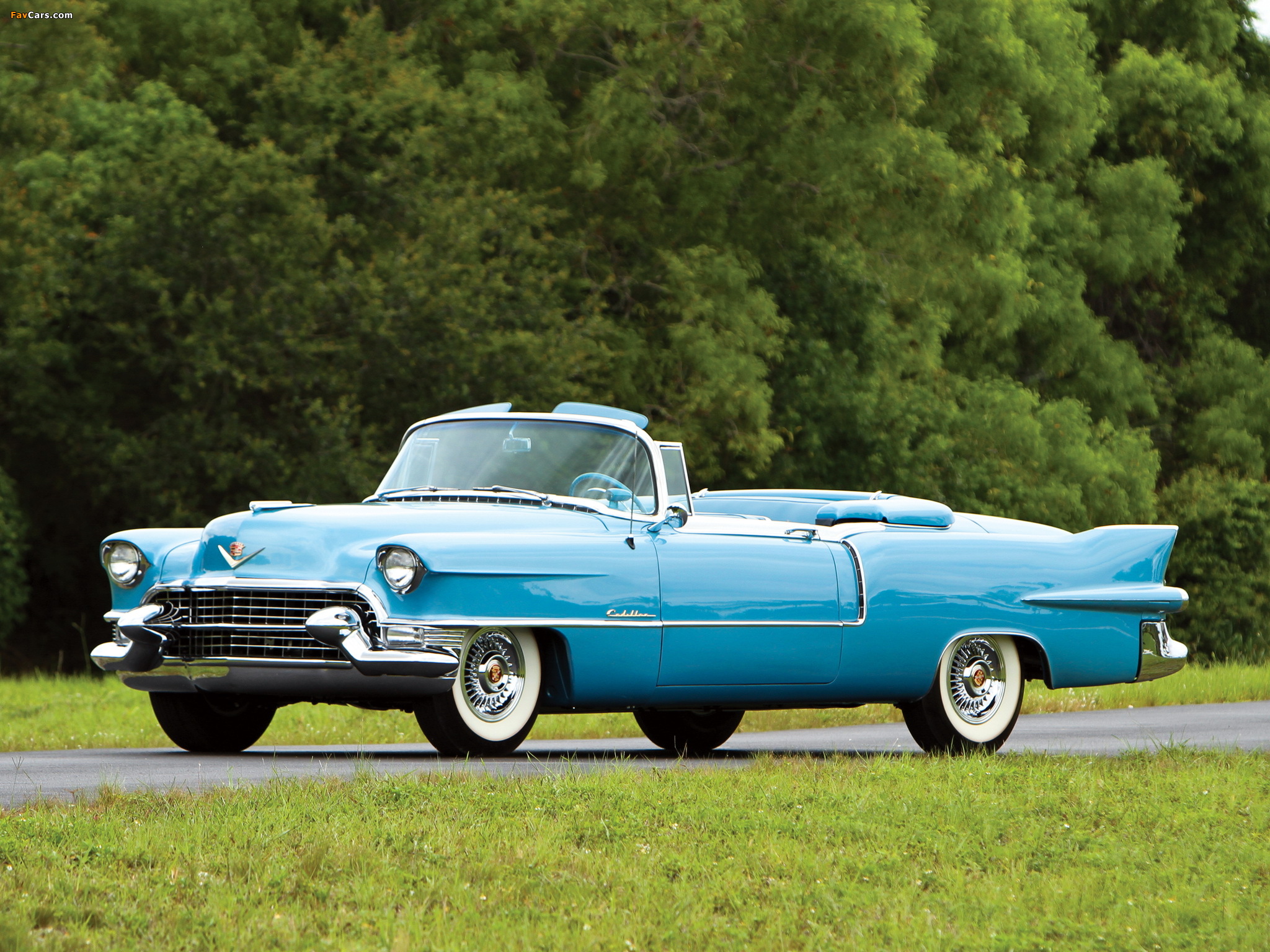 Cadillac Eldorado 1955 photos (2048 x 1536)