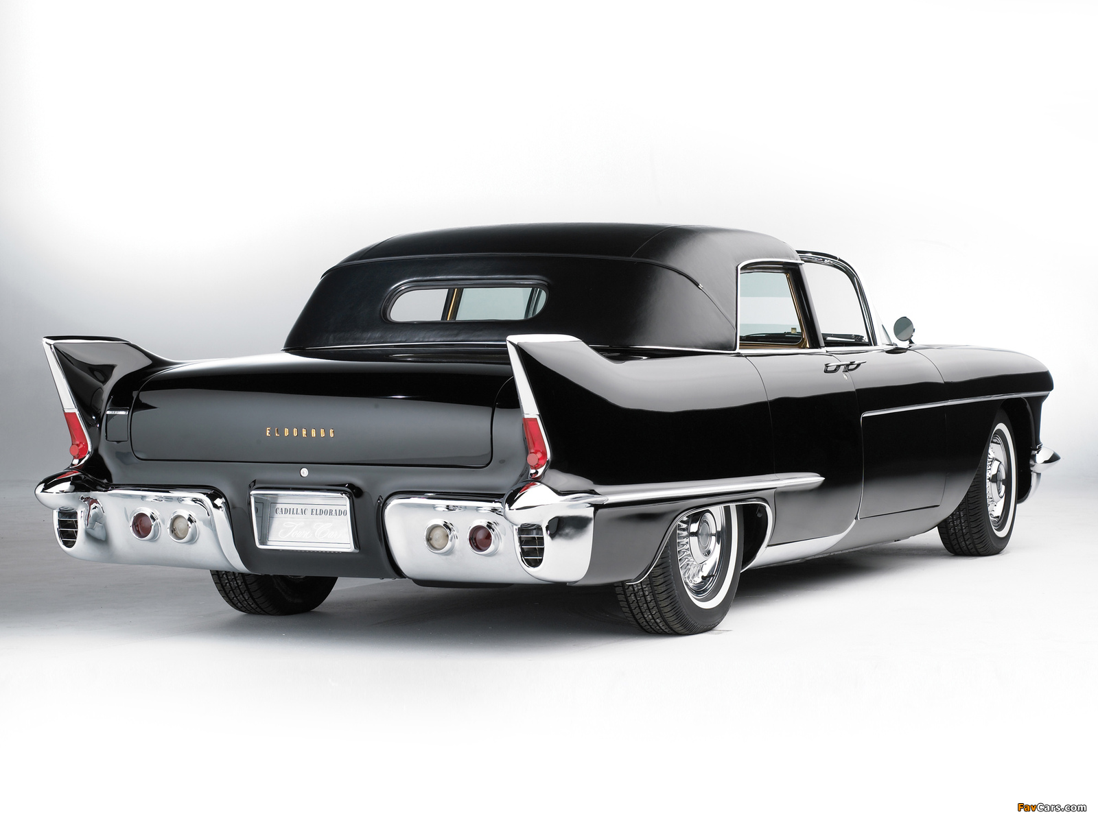 Cadillac Eldorado Brougham Town Car Show Car 1956 images (1600 x 1200)