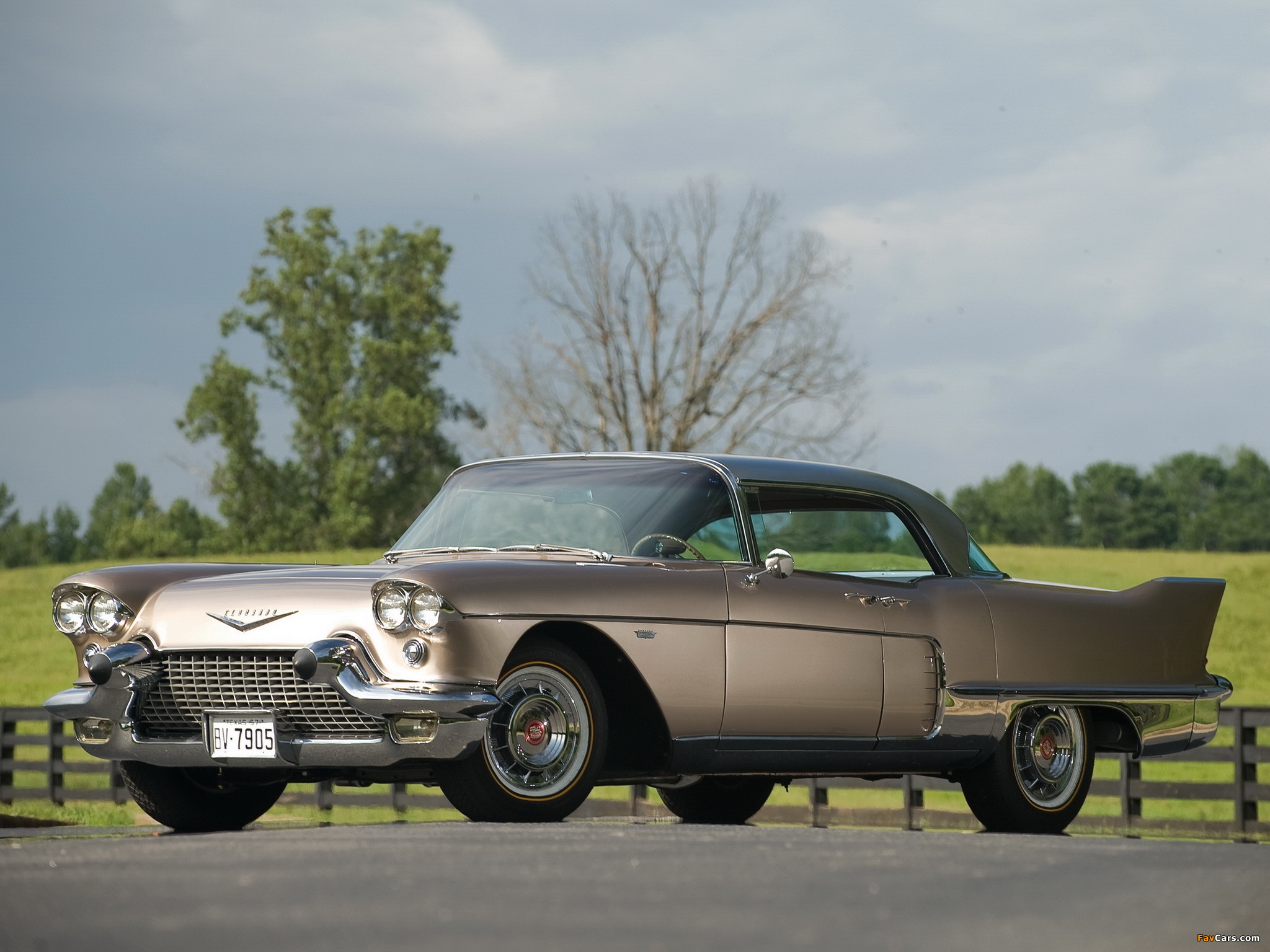 Cadillac Eldorado Brougham (7059X) 1957–58 photos (2048 x 1536)