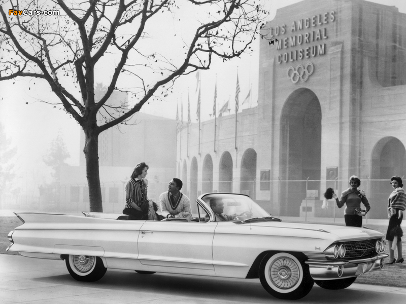 Cadillac Eldorado Biarritz (6367E) 1961 photos (800 x 600)