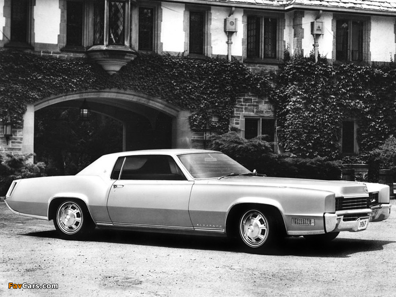 Cadillac Fleetwood Eldorado 1967 photos (800 x 600)