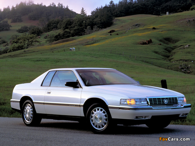 Cadillac Eldorado Touring Coupe 1992–94 pictures (640 x 480)