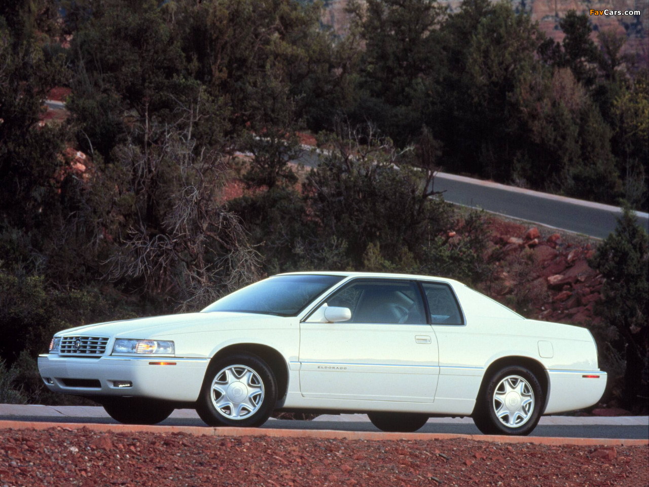 Cadillac Eldorado 1995–2002 photos (1280 x 960)