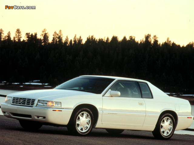 Cadillac Eldorado 1995–2002 photos (640 x 480)