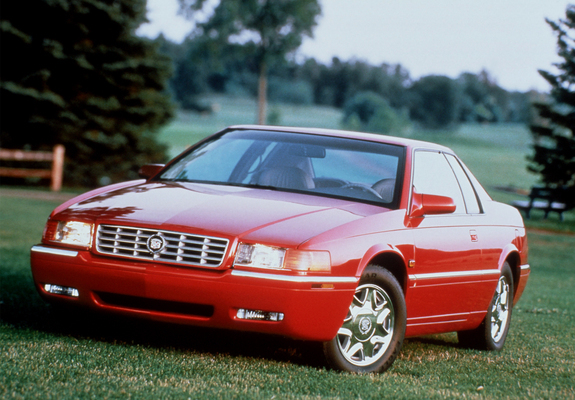Cadillac Eldorado EU-spec 1995–2002 pictures