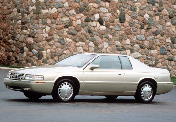 Cadillac Eldorado 1995–2002 pictures