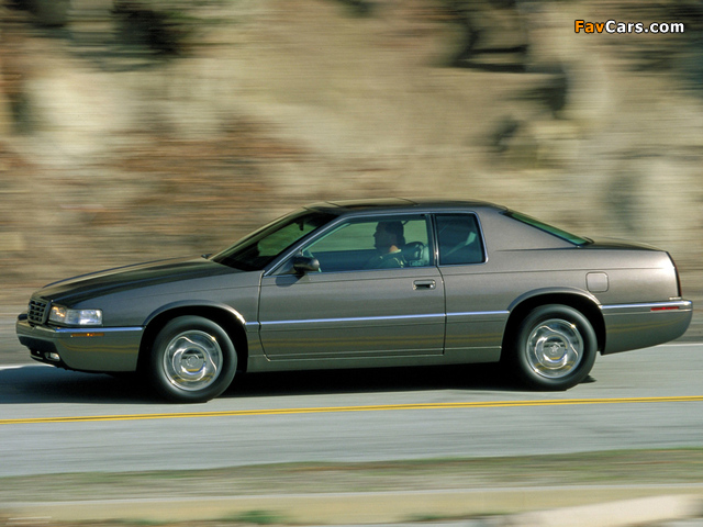 Cadillac Eldorado Touring Coupe 1995–2002 wallpapers (640 x 480)