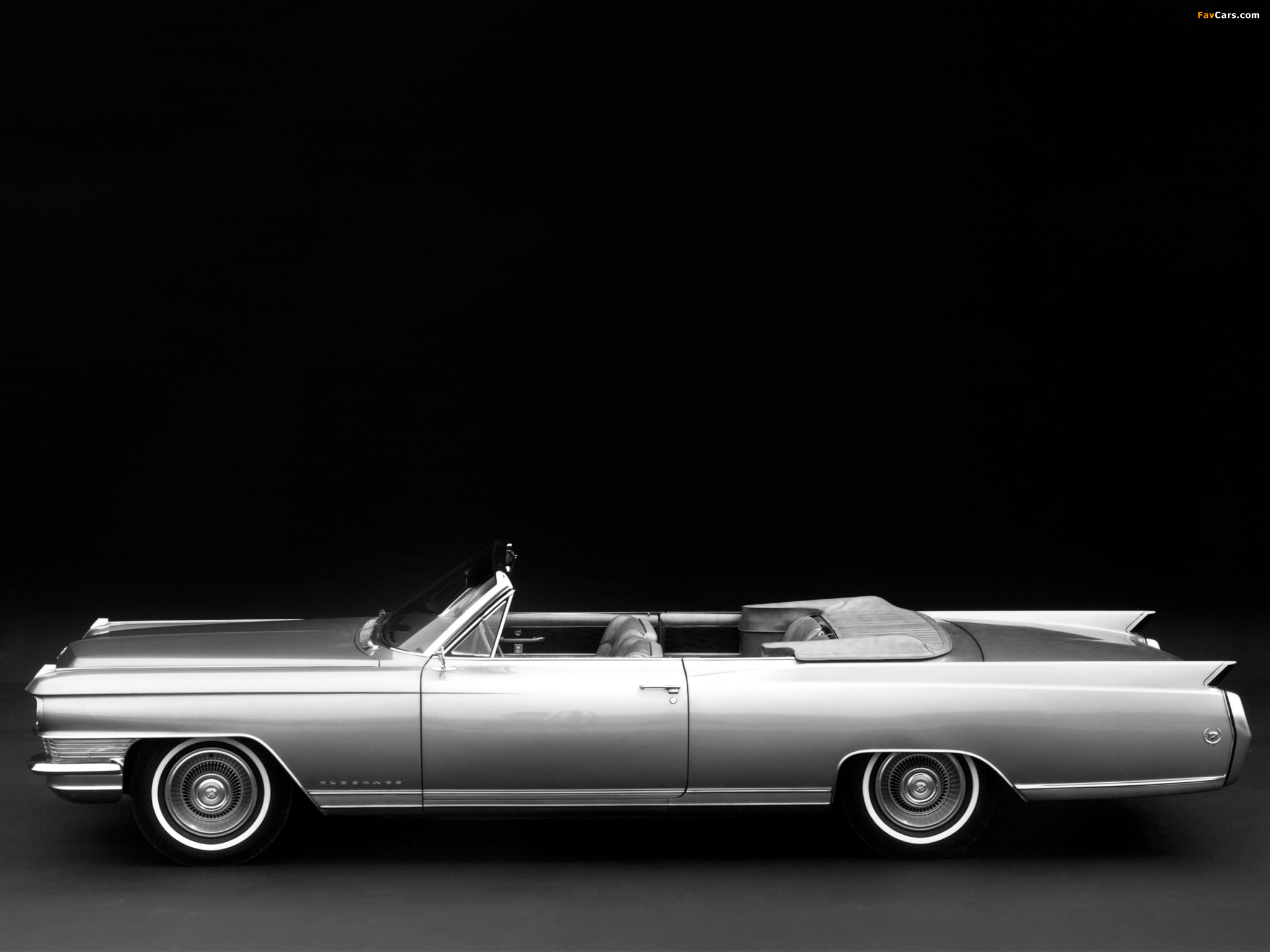 Photos of Cadillac Fleetwood Eldorado Convertible 1964 (2048 x 1536)