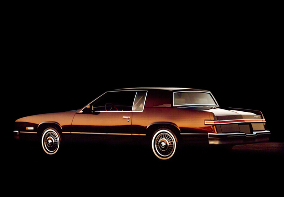 Pictures of Cadillac Eldorado Evolution I by Pierre Cardin 1980–81