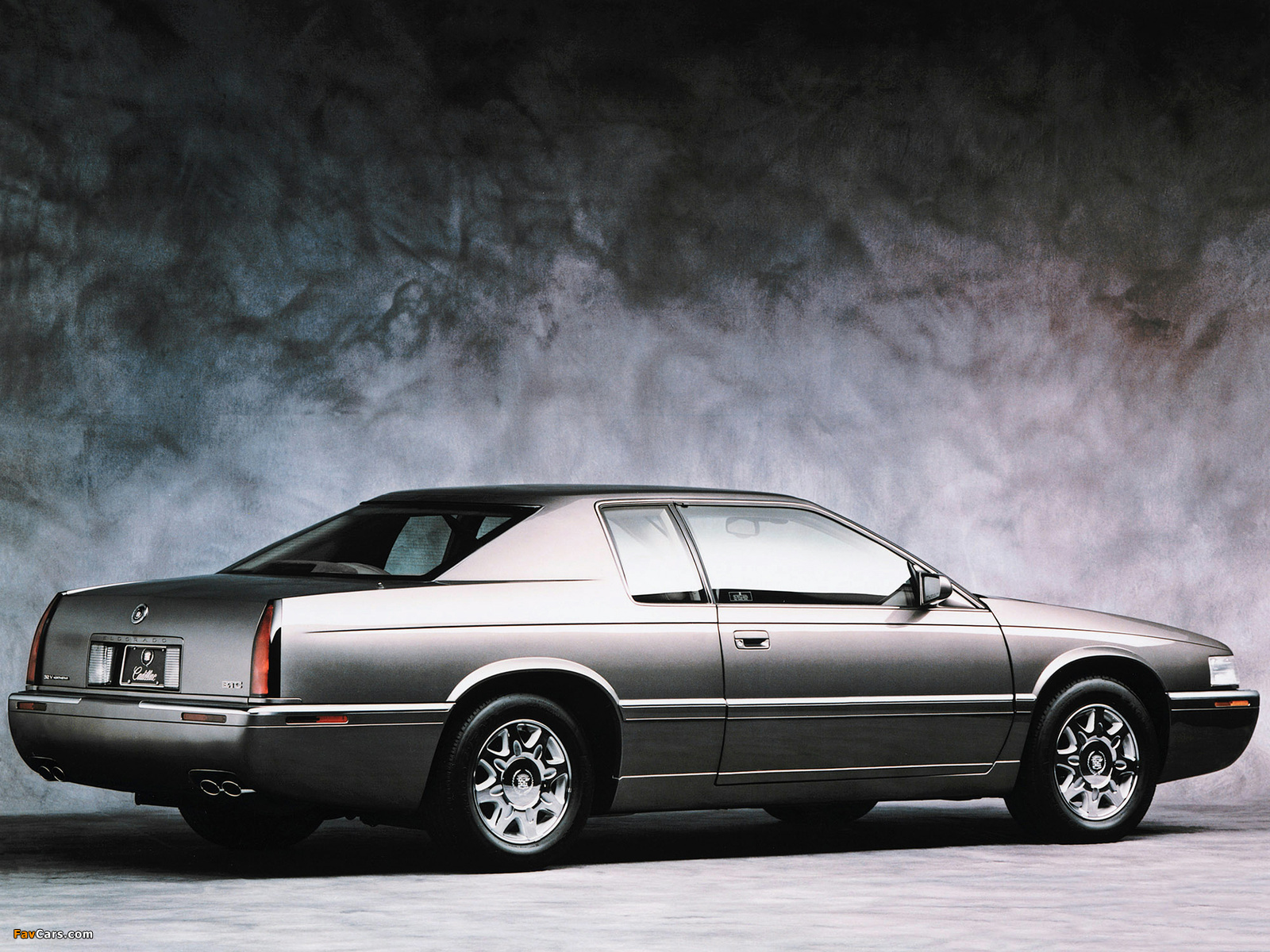 Pictures of Cadillac Eldorado Touring Coupe 1995–2002 (1600 x 1200)