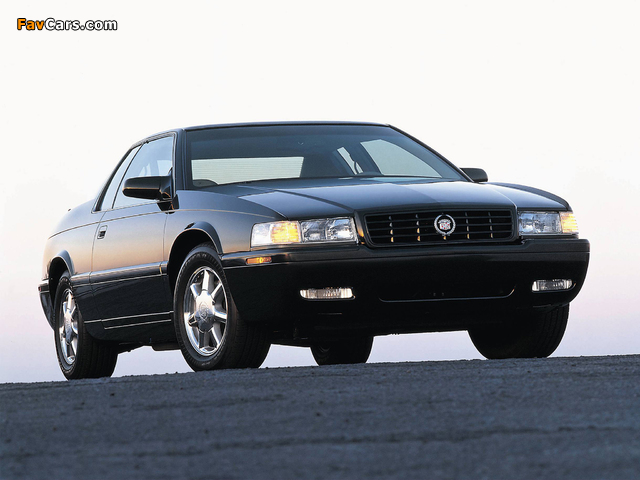 Pictures of Cadillac Eldorado Touring Coupe 1995–2002 (640 x 480)