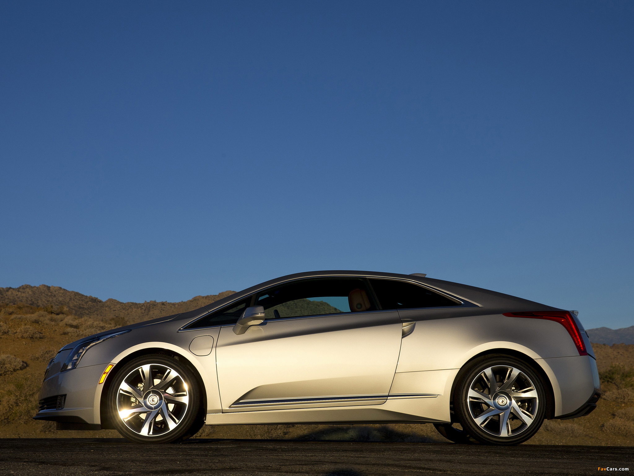 Images of Cadillac ELR 2014 (2048 x 1536)