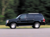 Cadillac Escalade 2001–06 pictures