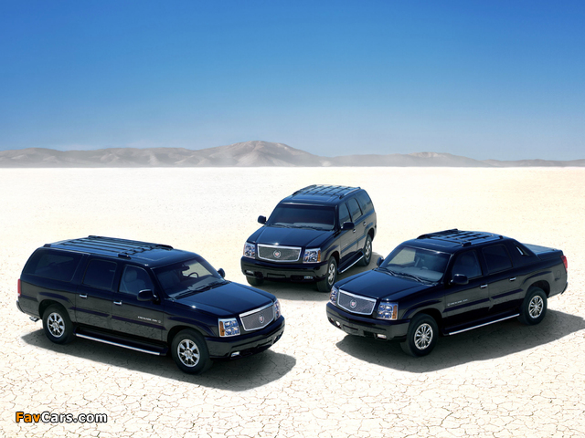 Images of Cadillac Escalade (640 x 480)