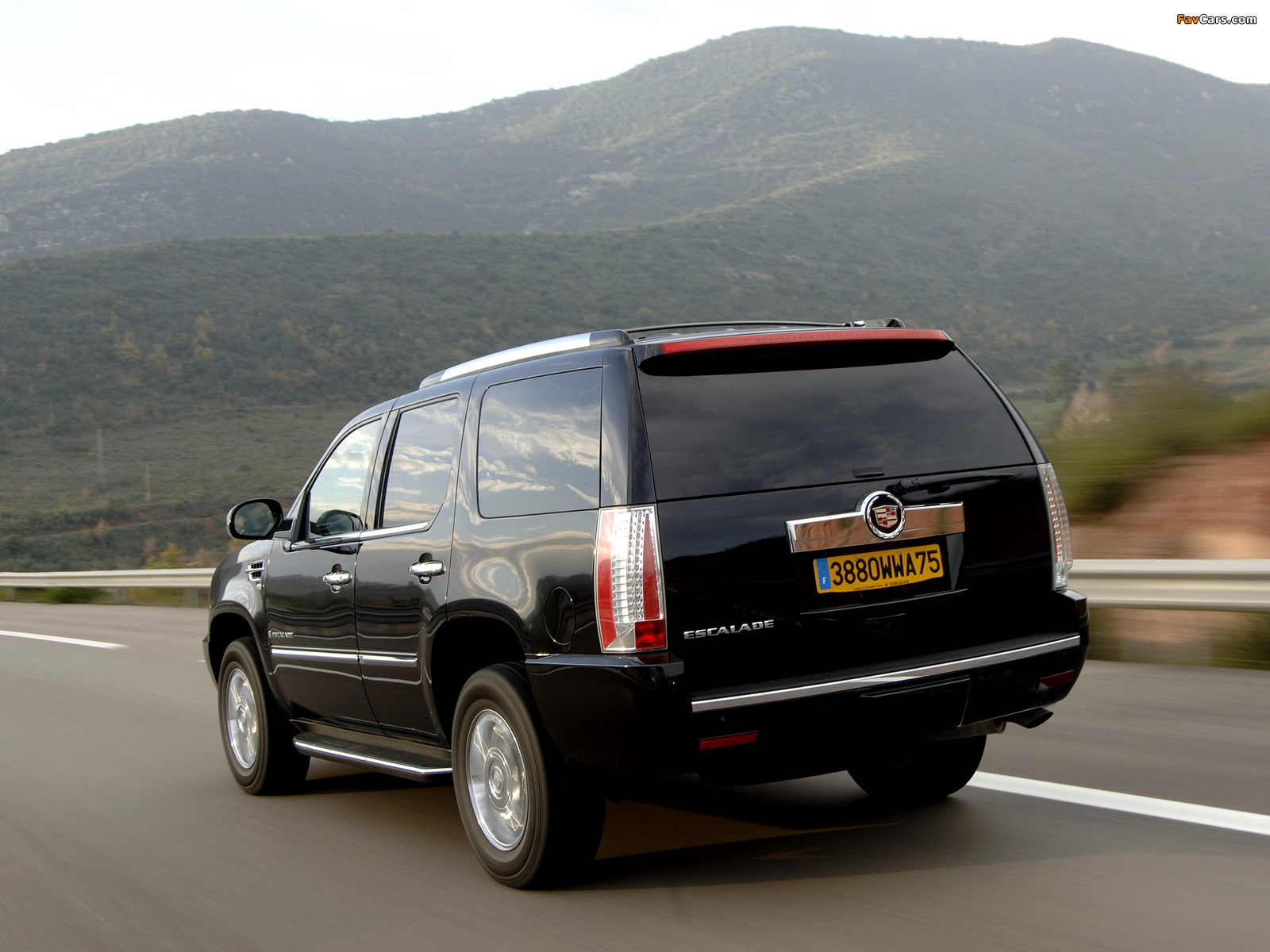 Photos of Cadillac Escalade EU-spec 2006 (1600 x 1200)