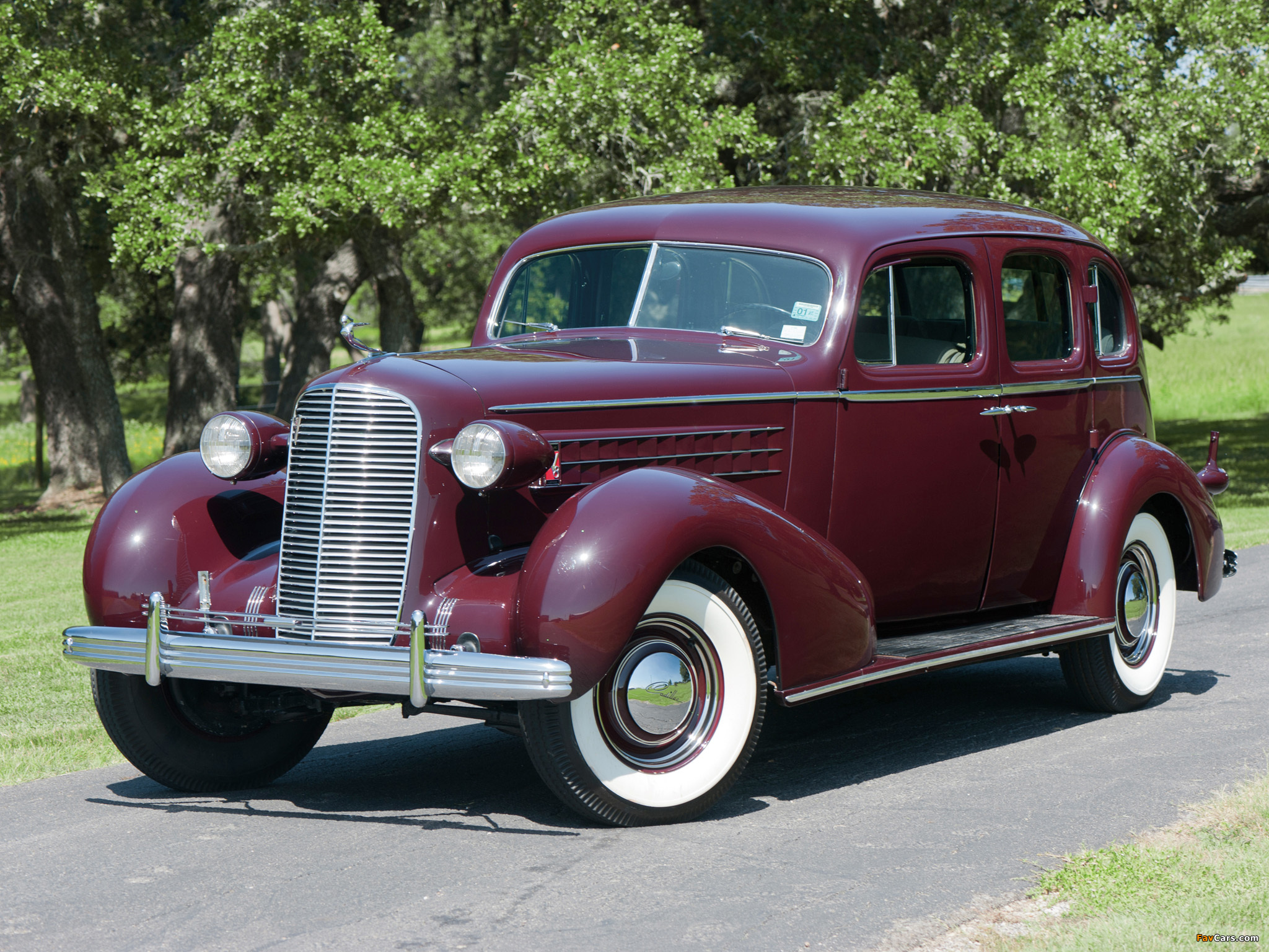 Cadillac V8 Series 70 Fleetwood Touring Sedan (7019) 1936 images (2048 x 1536)