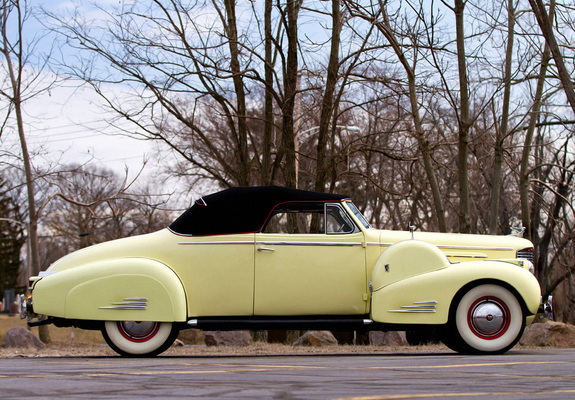 Cadillac V16 Convertible Coupe by Fleetwood (38-9067) 1938 photos