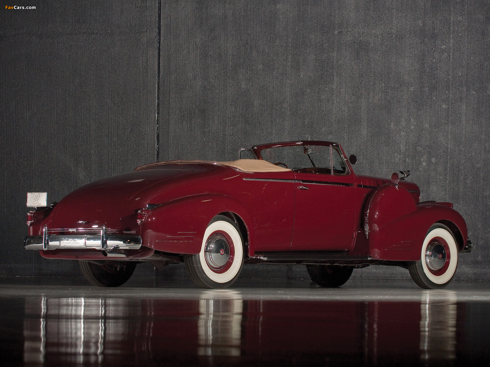 Cadillac V16 Convertible Coupe by Fleetwood (38-9067) 1938 pictures (1600 x 1200)