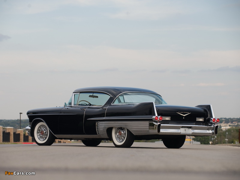 Cadillac Fleetwood Sixty Special 1957 wallpapers (800 x 600)