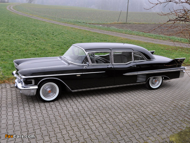 Cadillac Fleetwood Seventy-Five Limousine 1958 photos (640 x 480)