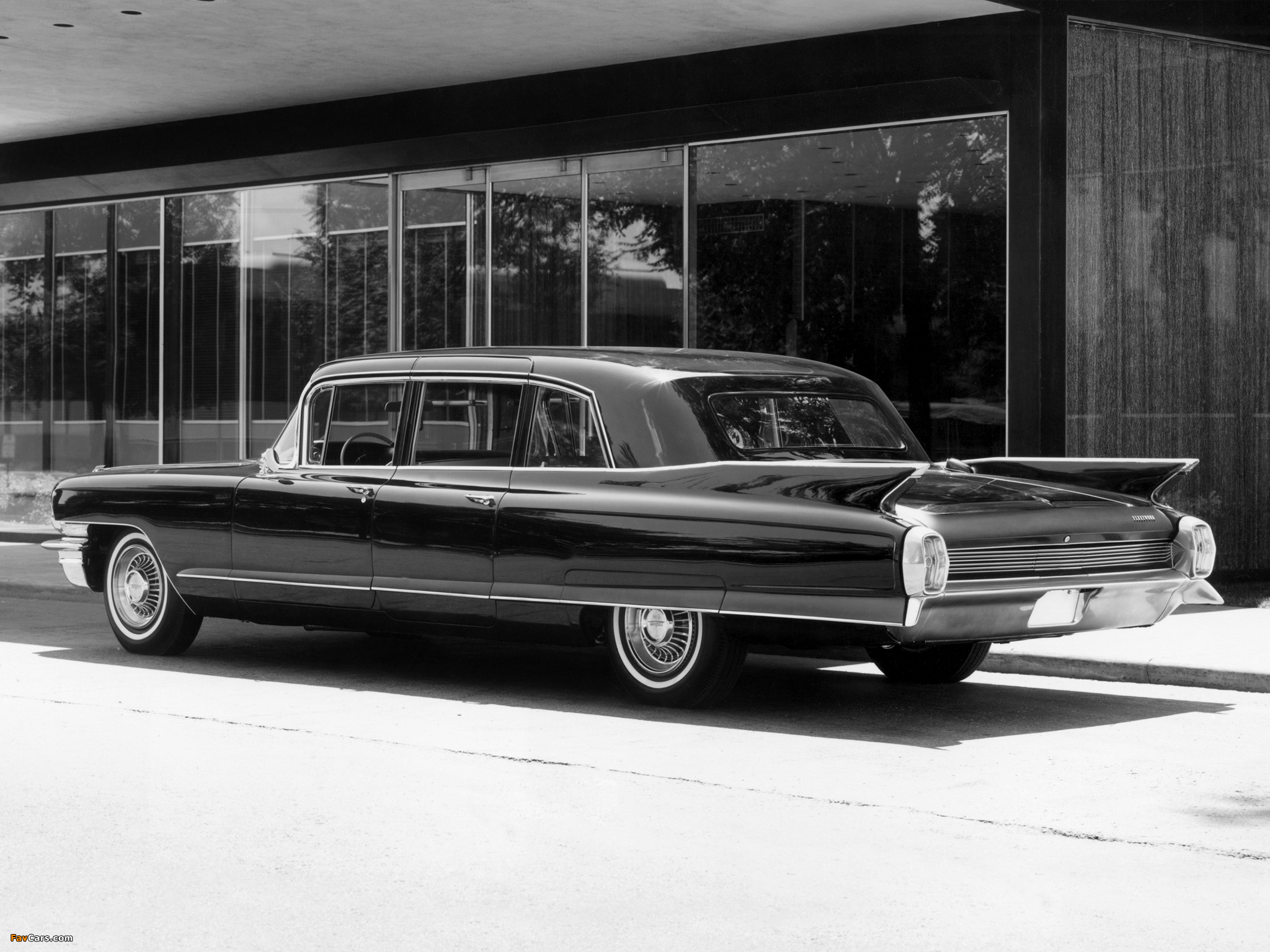 Cadillac Fleetwood Seventy-Five Limousine 1962 wallpapers (2048 x 1536)