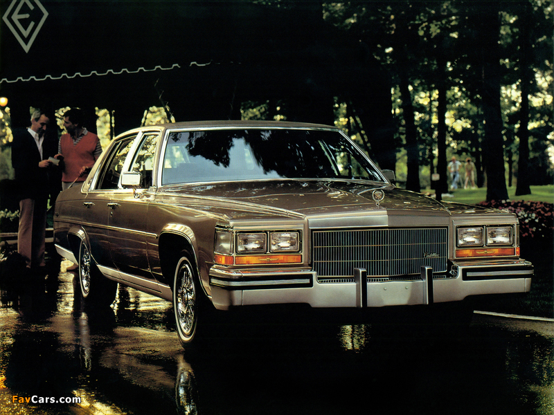 Cadillac Fleetwood Brougham 1980–86 photos (800 x 600)