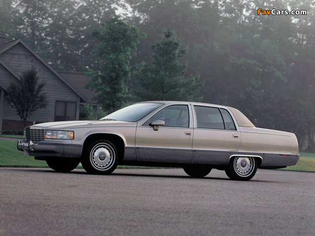 Cadillac Fleetwood 1993–96 images (640 x 480)