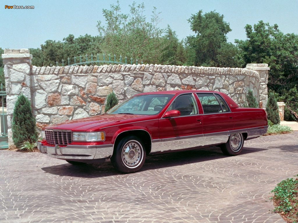 Cadillac Fleetwood 1993–96 photos (1024 x 768)