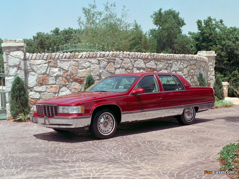 Cadillac Fleetwood 1993–96 photos (800 x 600)